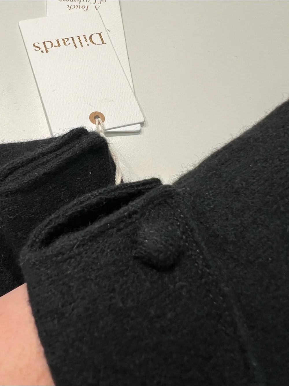 Dillard's Lambs Wool and Cashmere Gloves